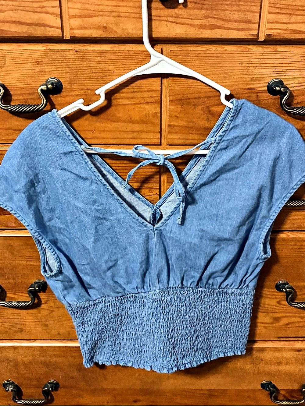 Old Navy Blue Tie Front Smocked Crop Top